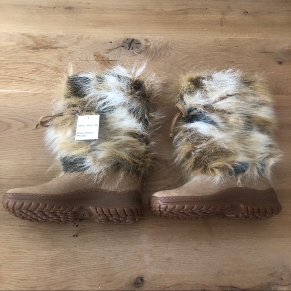 SOLD - NWT Oscar Sport Winna Faux Calf Hair/Fur Boots Size 37 - Picture 3 of 11